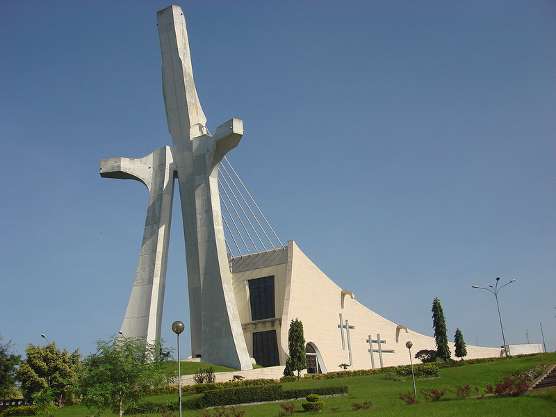 Illustration for article titled These Modernist African Churches Look Like Spaceports